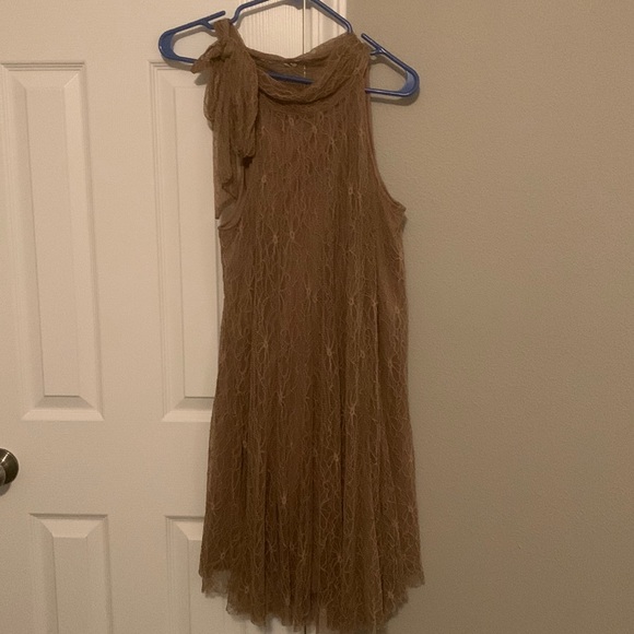 Brown lace dress - Picture 1 of 1